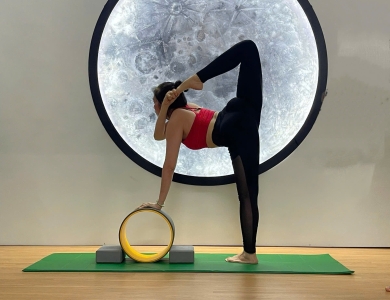 Động tác Yoga buổi sáng giúp tăng năng lượng cả ngày