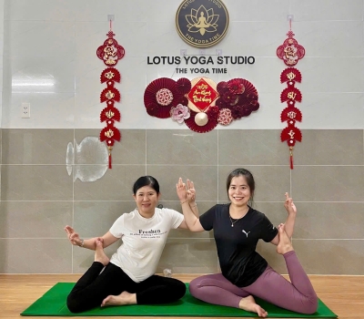 LỚP HỌC YOGA ẤN ĐỘ TẠI CẦN THƠ: TÌM LẠI SỰ CÂN BẰNG TẠI LOTUS YOGA