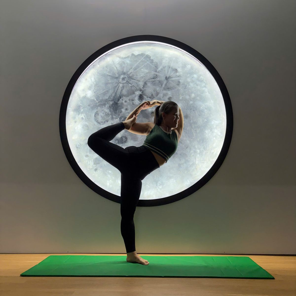 Yoga giúp cân bằng cảm xúc