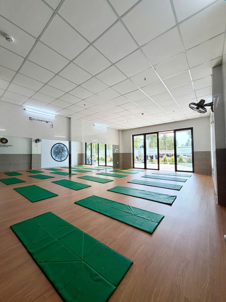 Không gian lớp học yoga Cần Thơ Lotus Yoga